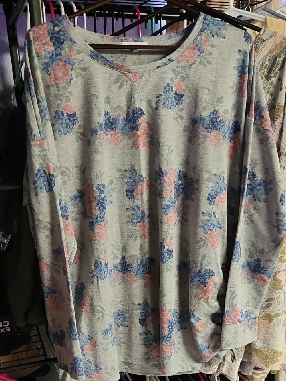 Maurices Floral Long-Sleeve Pullover - Light Gray, Blue & Pink